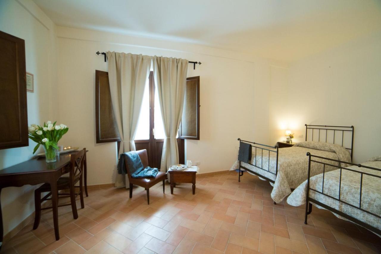 Convento San Bernardino Hotel Montefranco Exterior photo